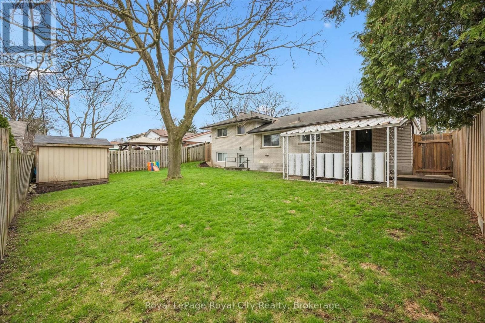 38 BRENTWOOD DRIVE Image 34