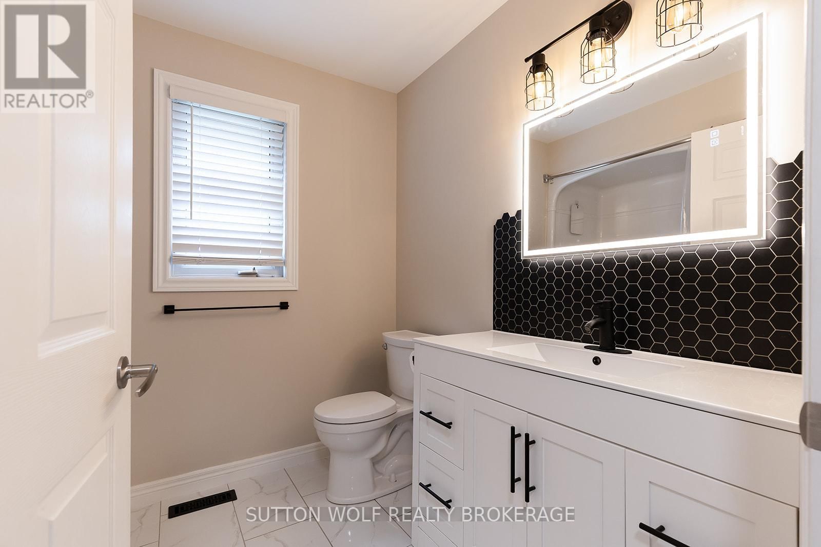 501 DARCY DRIVE Image 22