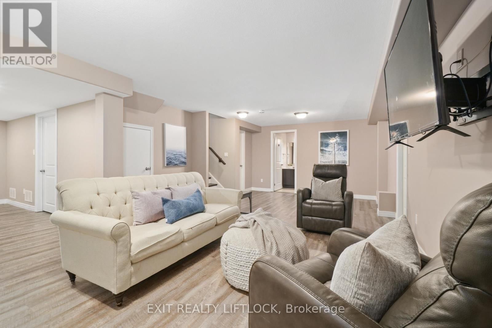 68 FLITTON AVENUE Image 21