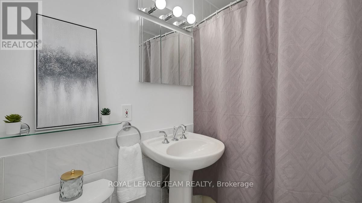 667 RAMSAY 4A CORNERS Image 22