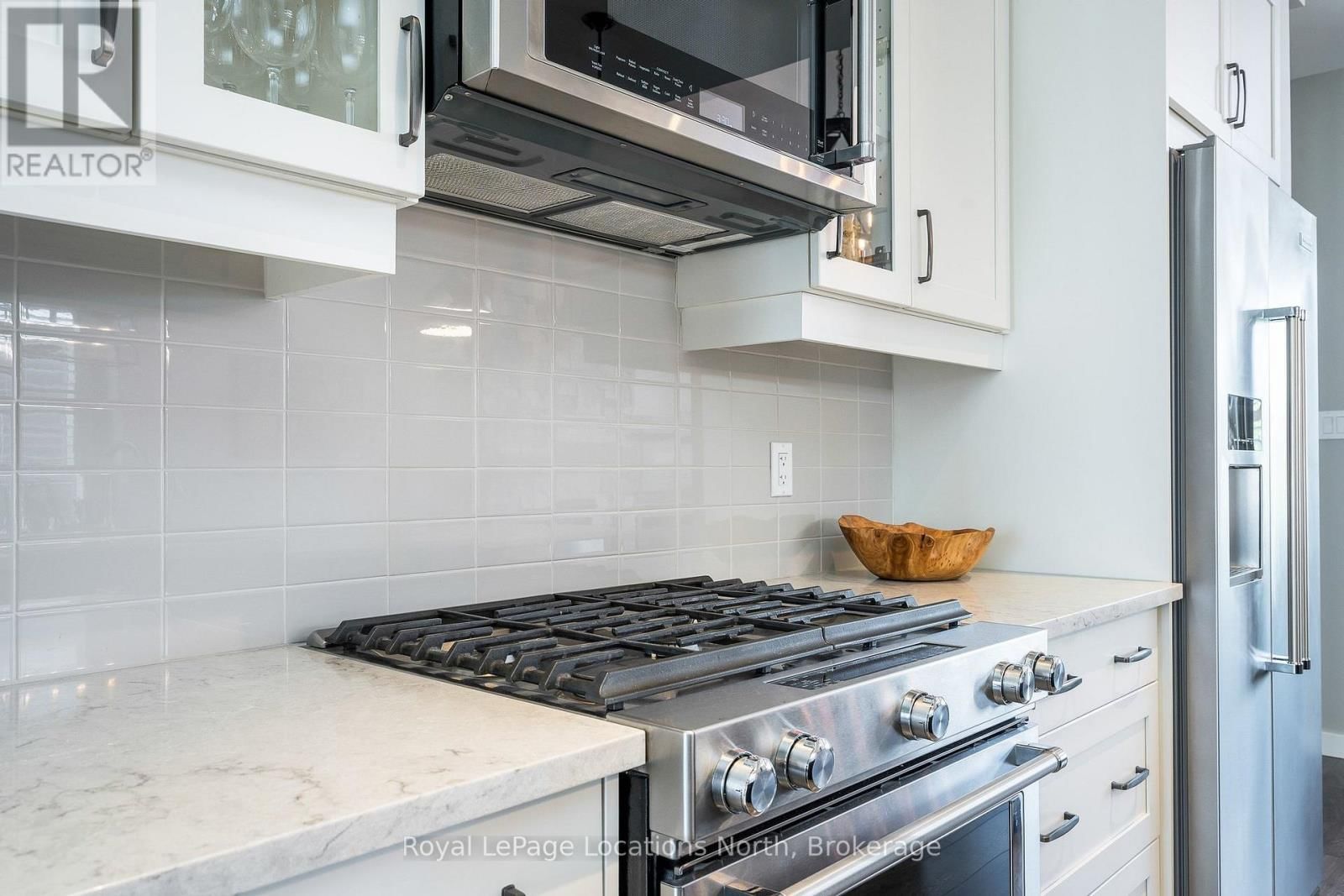 348 YELLOW BIRCH CRESCENT Image 13