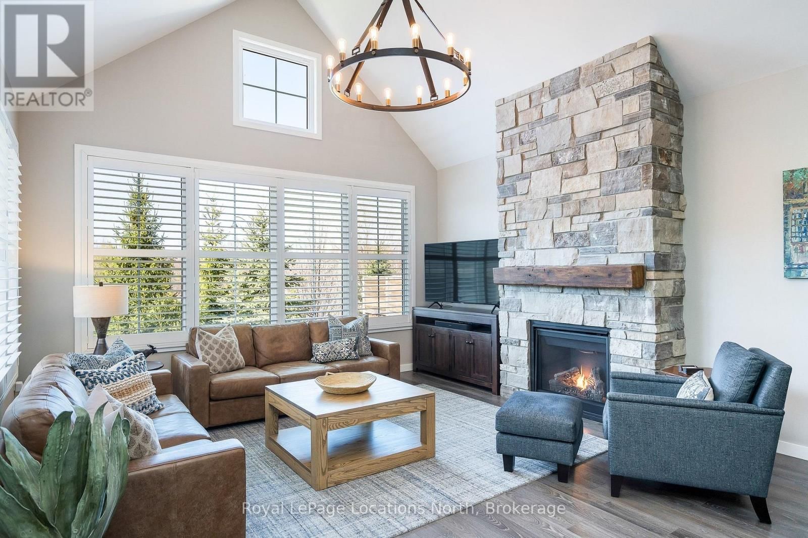 348 YELLOW BIRCH CRESCENT Image 14