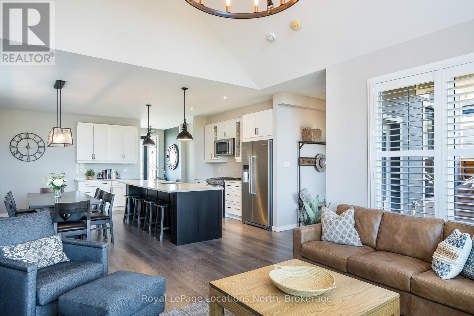 348 YELLOW BIRCH CRESCENT Image 16