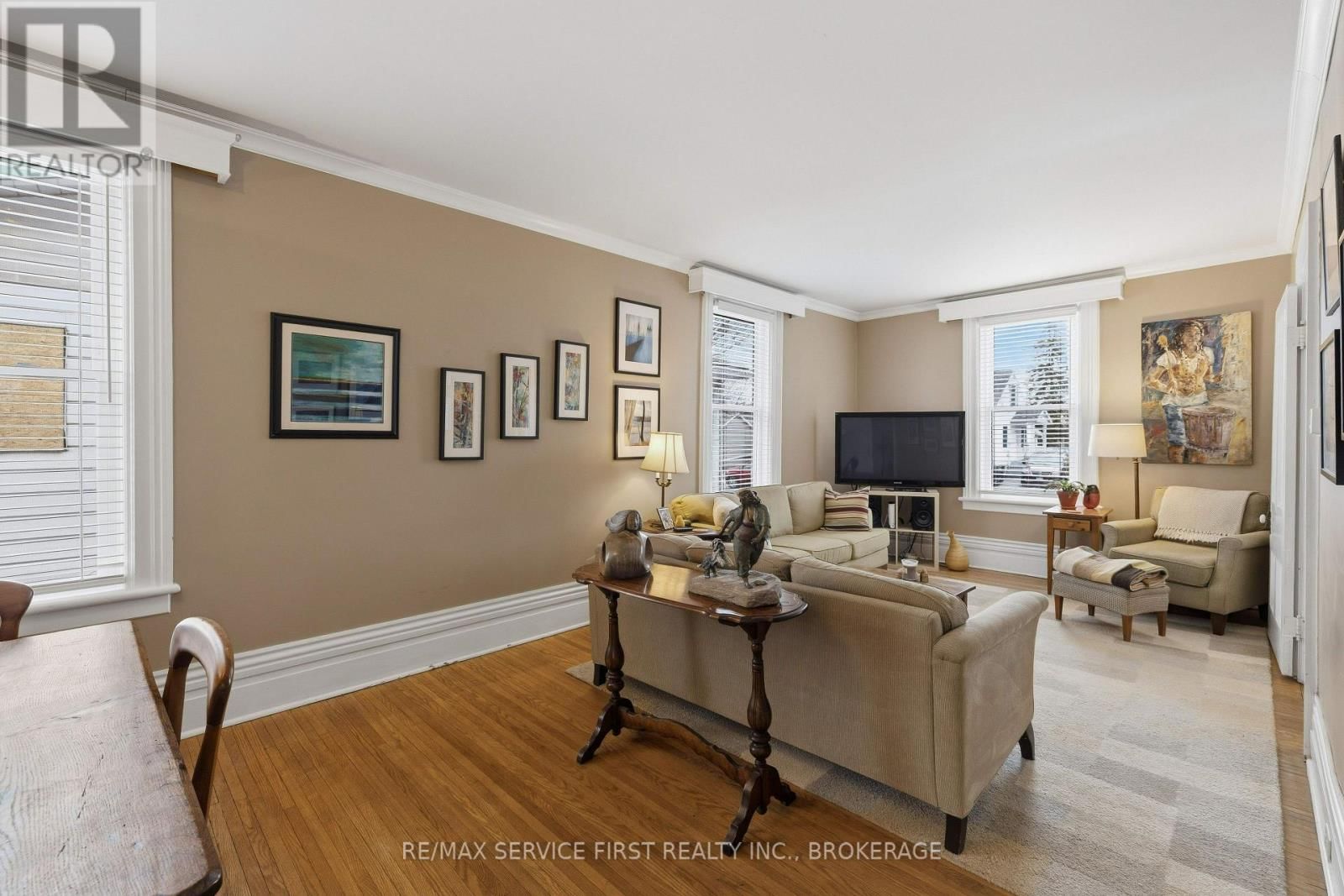 15 GRAHAM STREET EAST Image 12