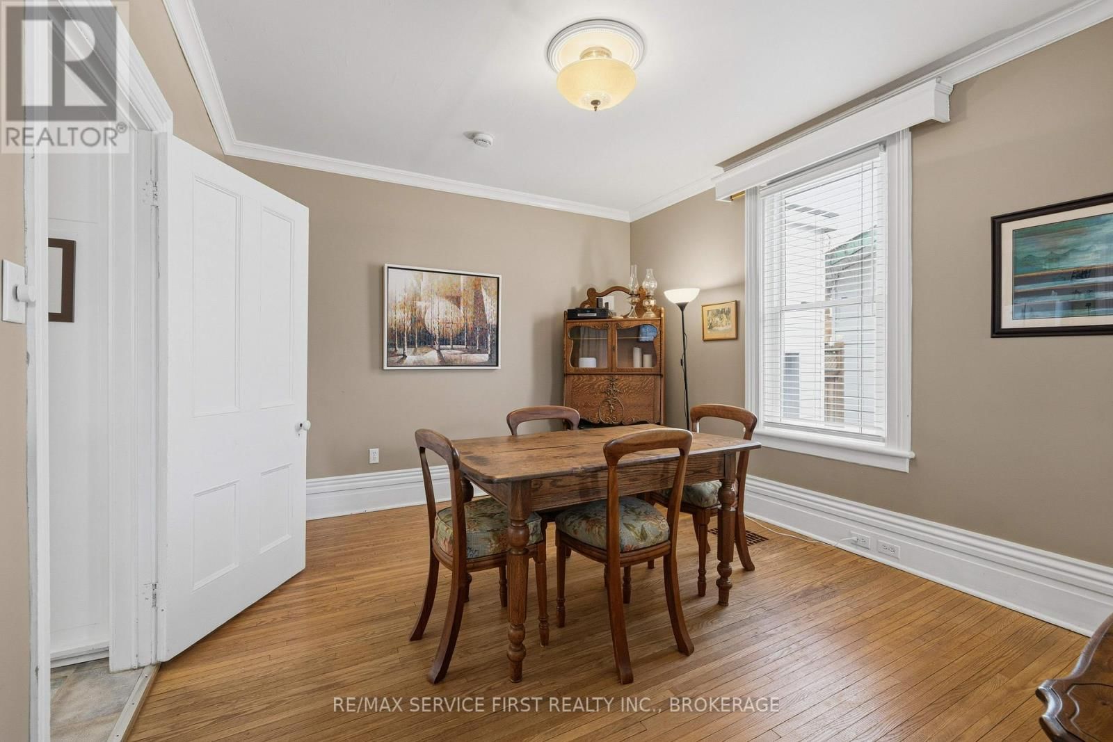 15 GRAHAM STREET EAST Image 14