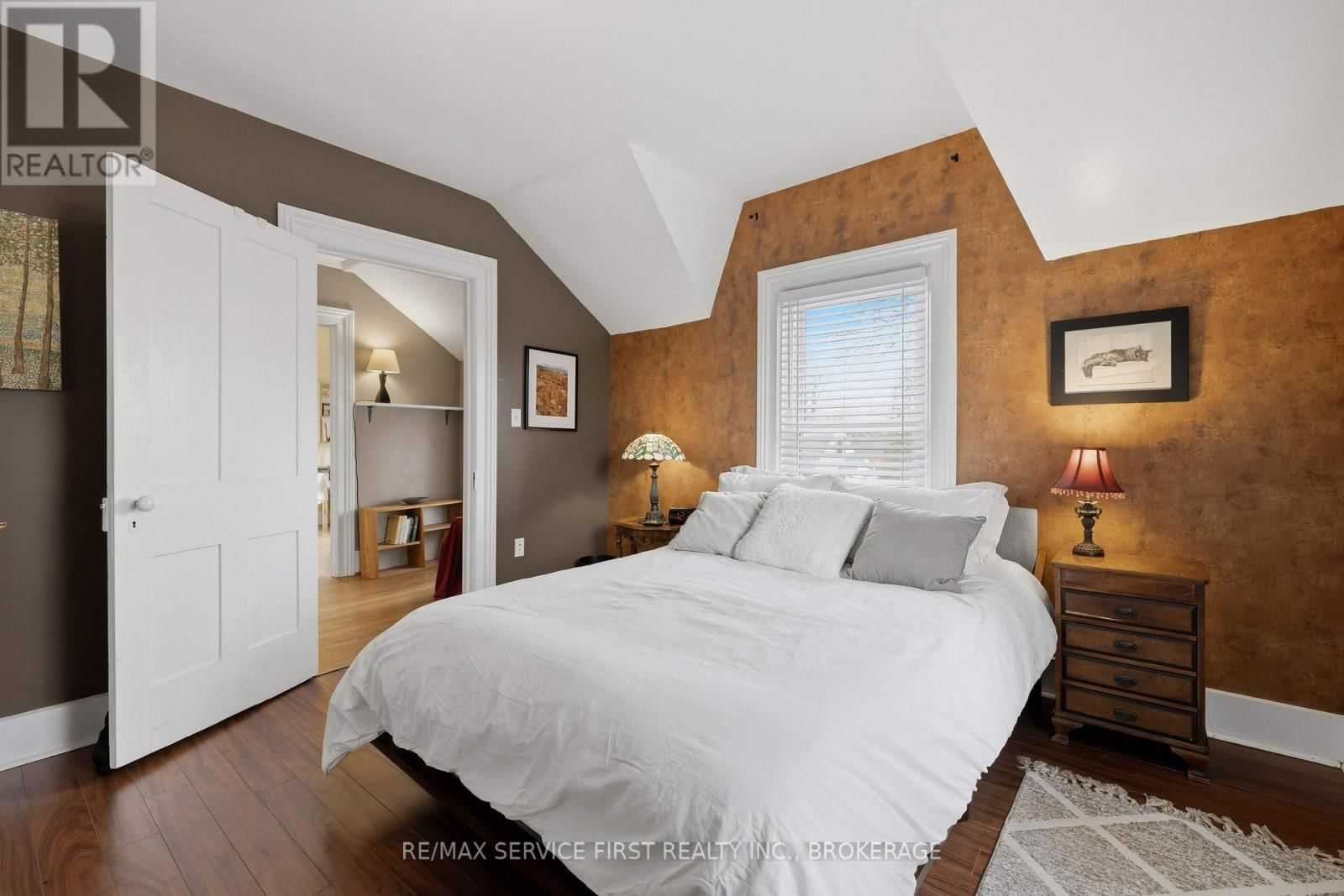 15 GRAHAM STREET EAST Image 31