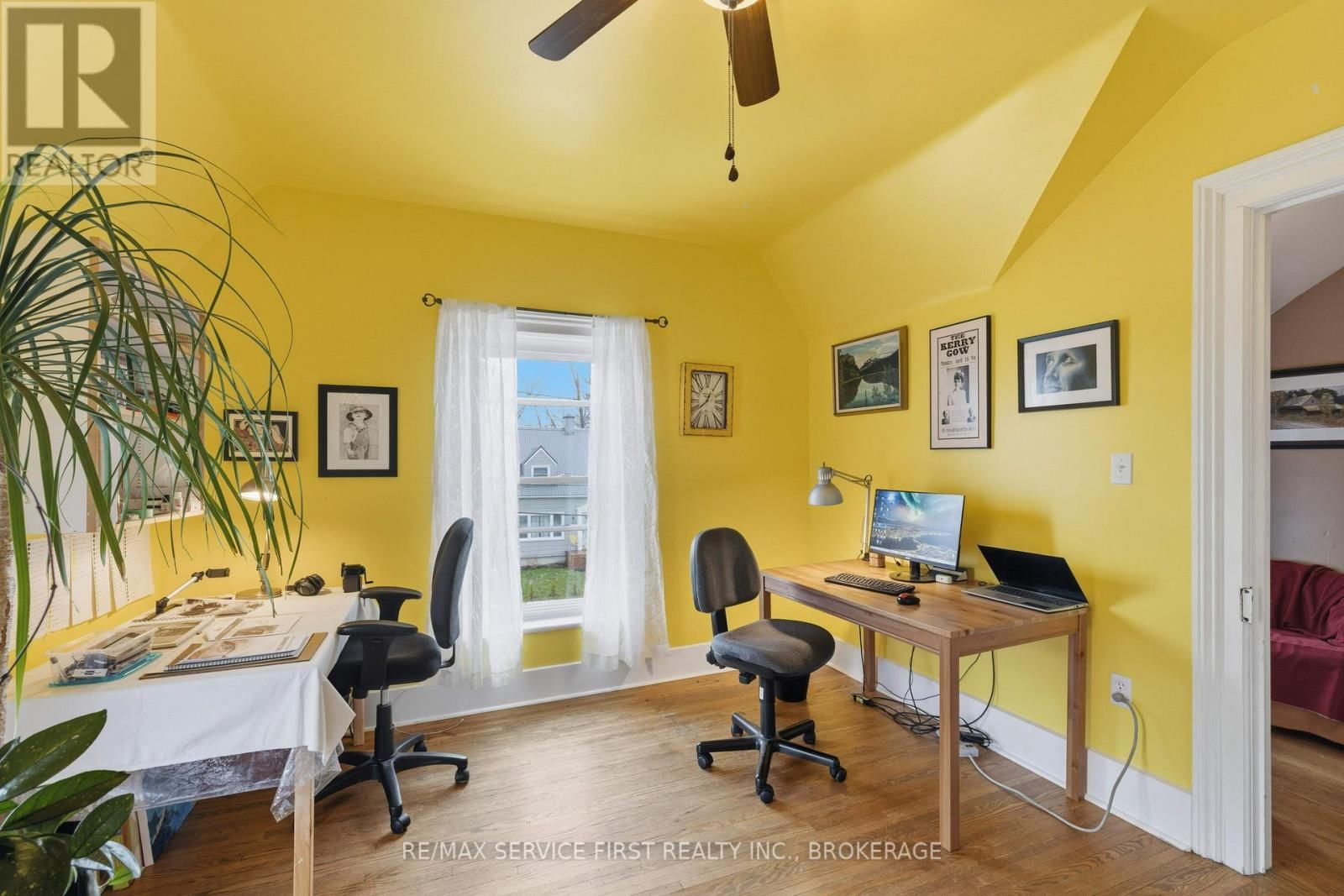 15 GRAHAM STREET EAST Image 33