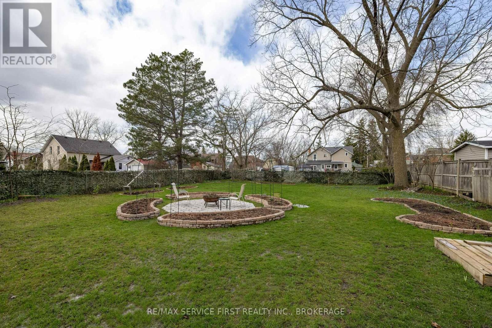 15 GRAHAM STREET EAST Image 39