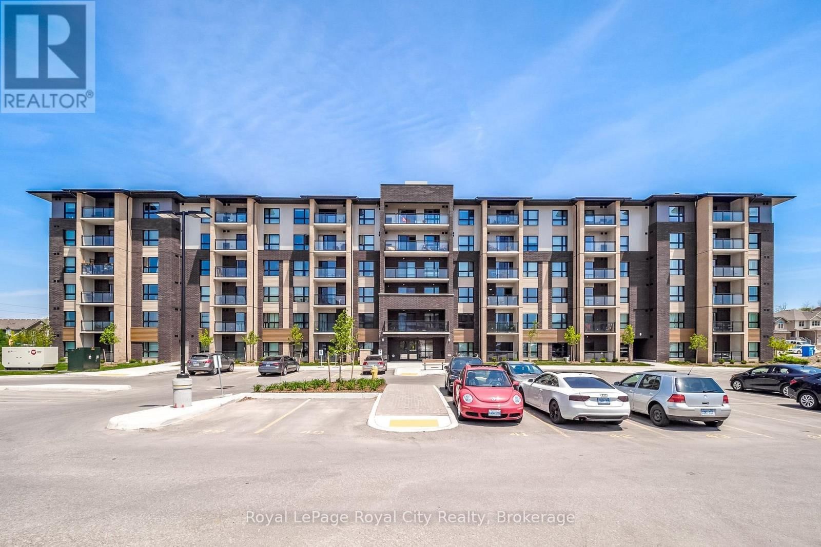 308 - 7 KAY CRESCENT Image 1