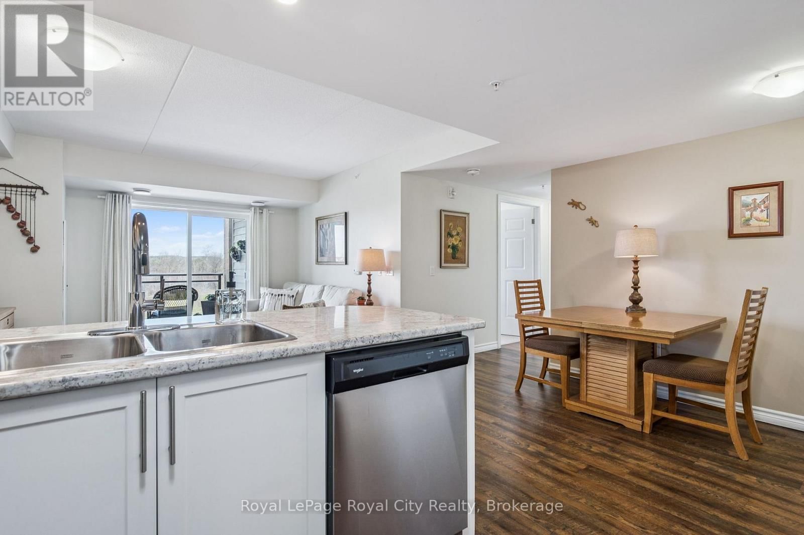 308 - 7 KAY CRESCENT Image 16