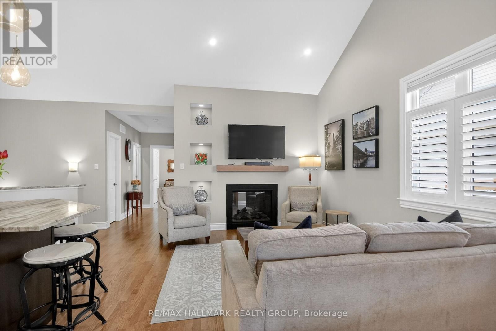 131 RIVINGTON STREET Image 12