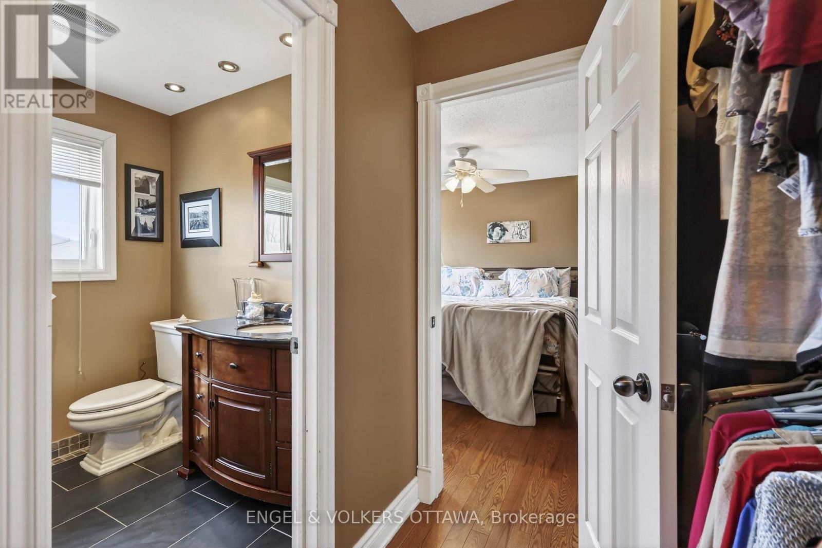 425 TANAGER BAY Image 29