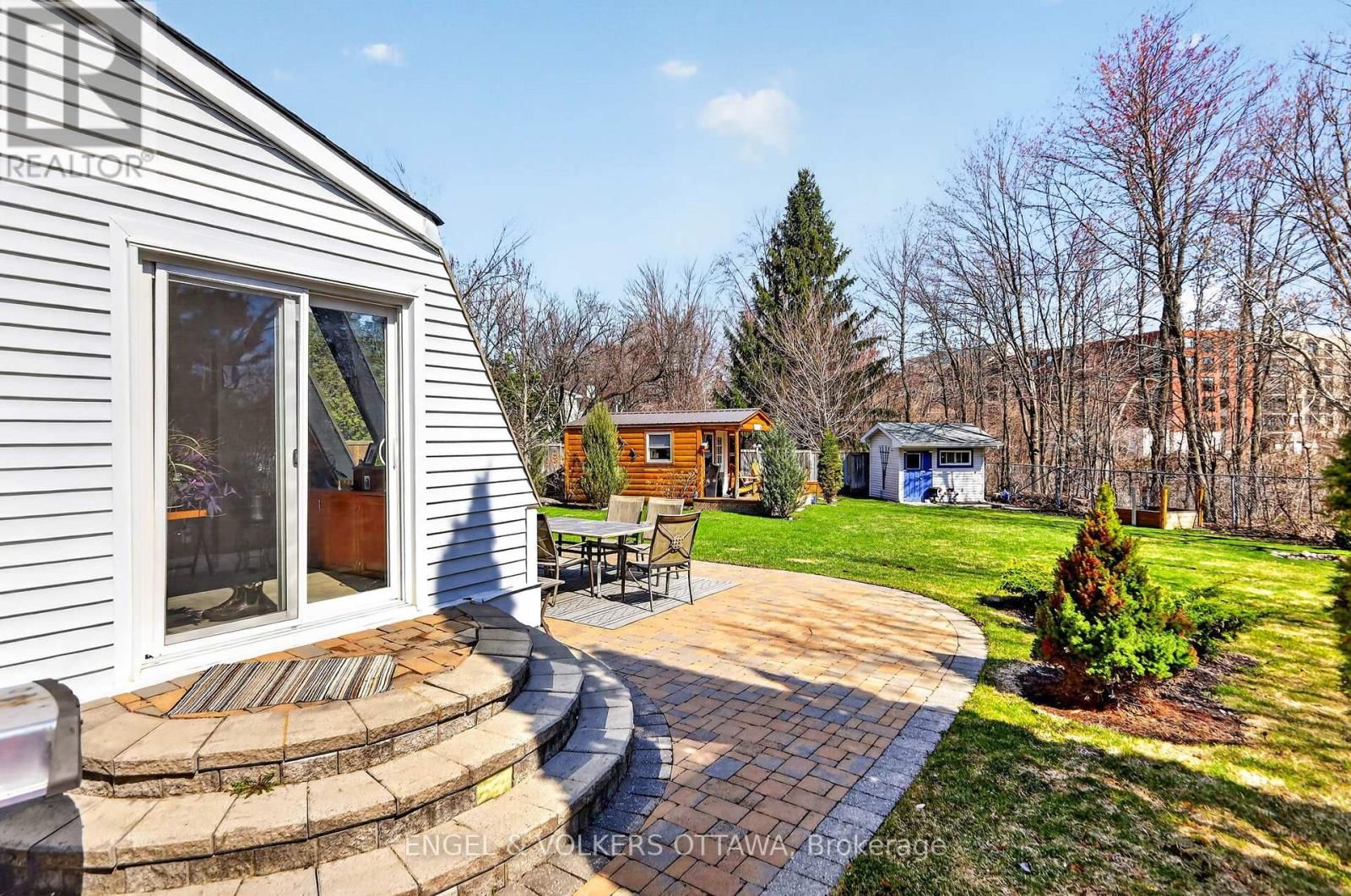 425 TANAGER BAY Image 33