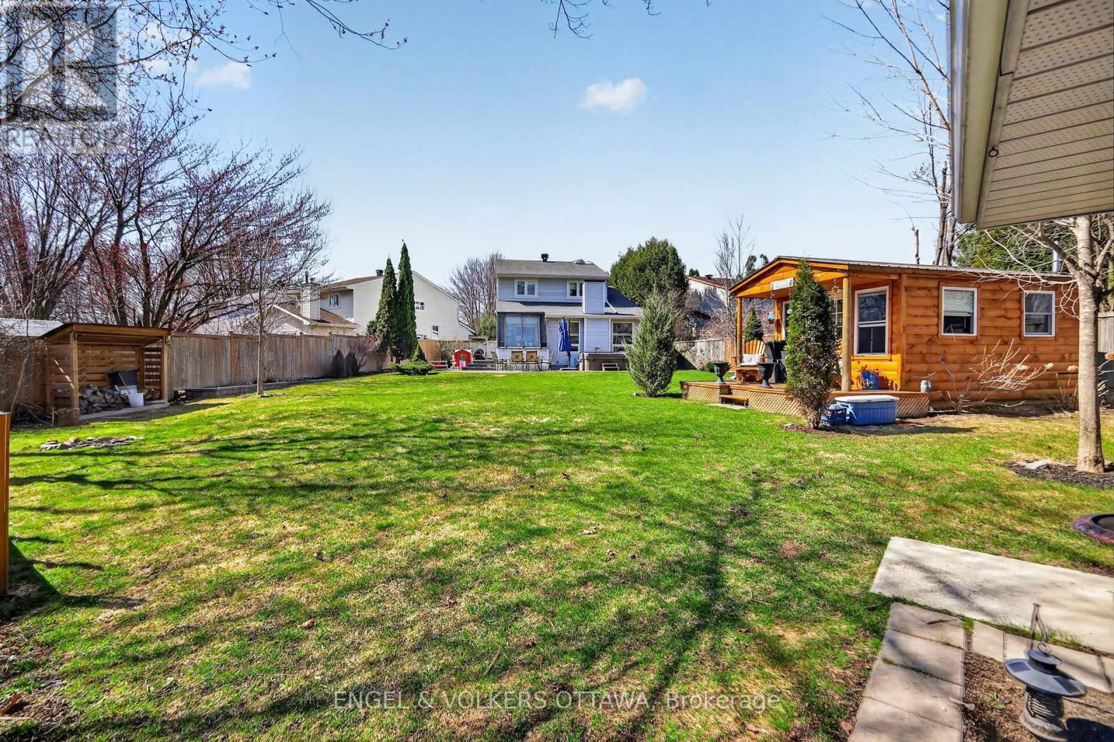 425 TANAGER BAY Image 37