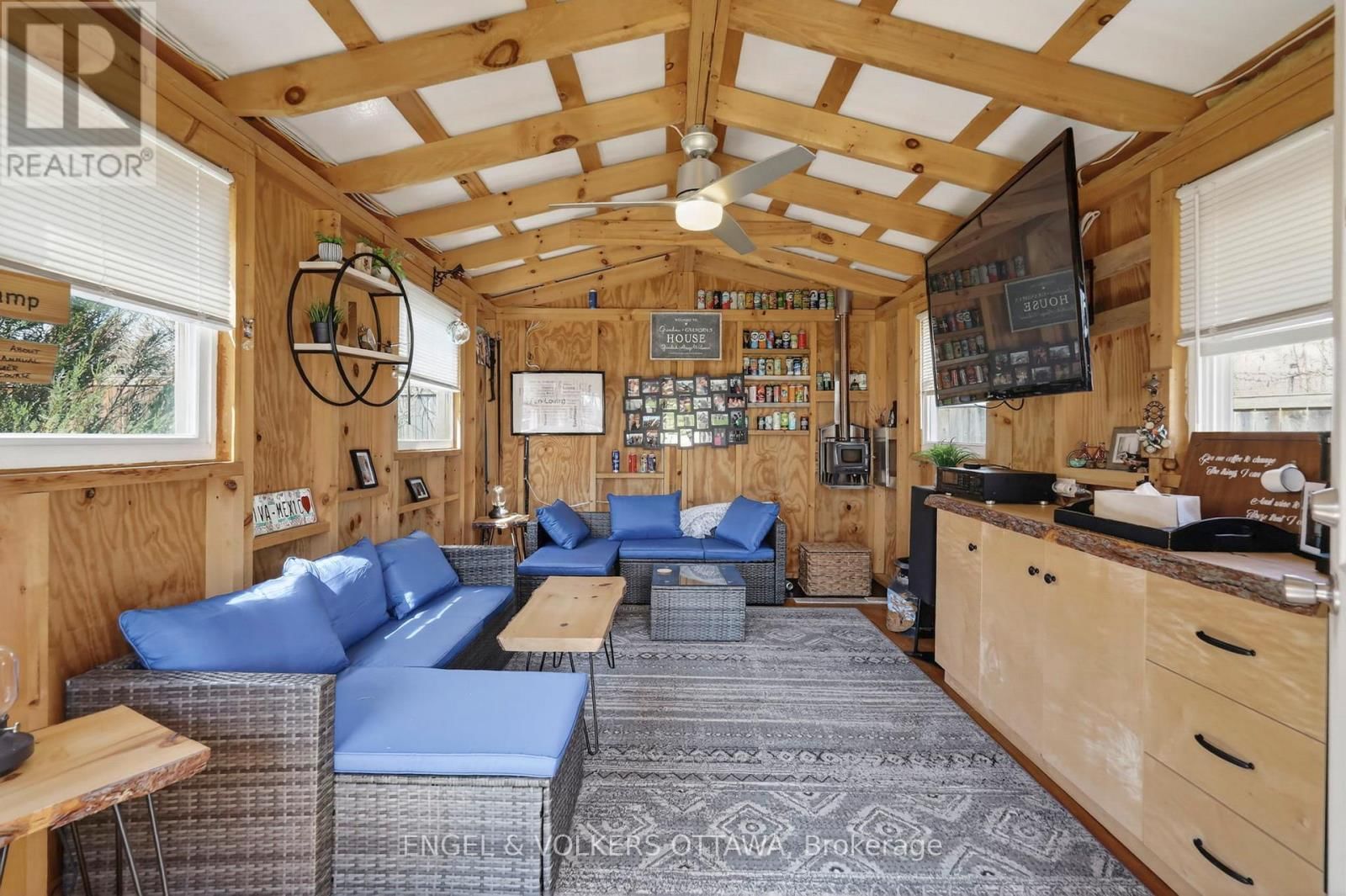 425 TANAGER BAY Image 40