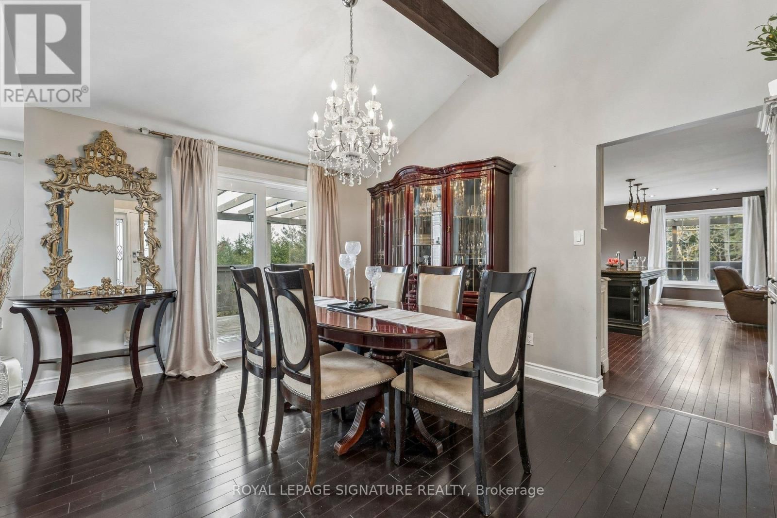 16 HILLTOP CRESCENT Image 5