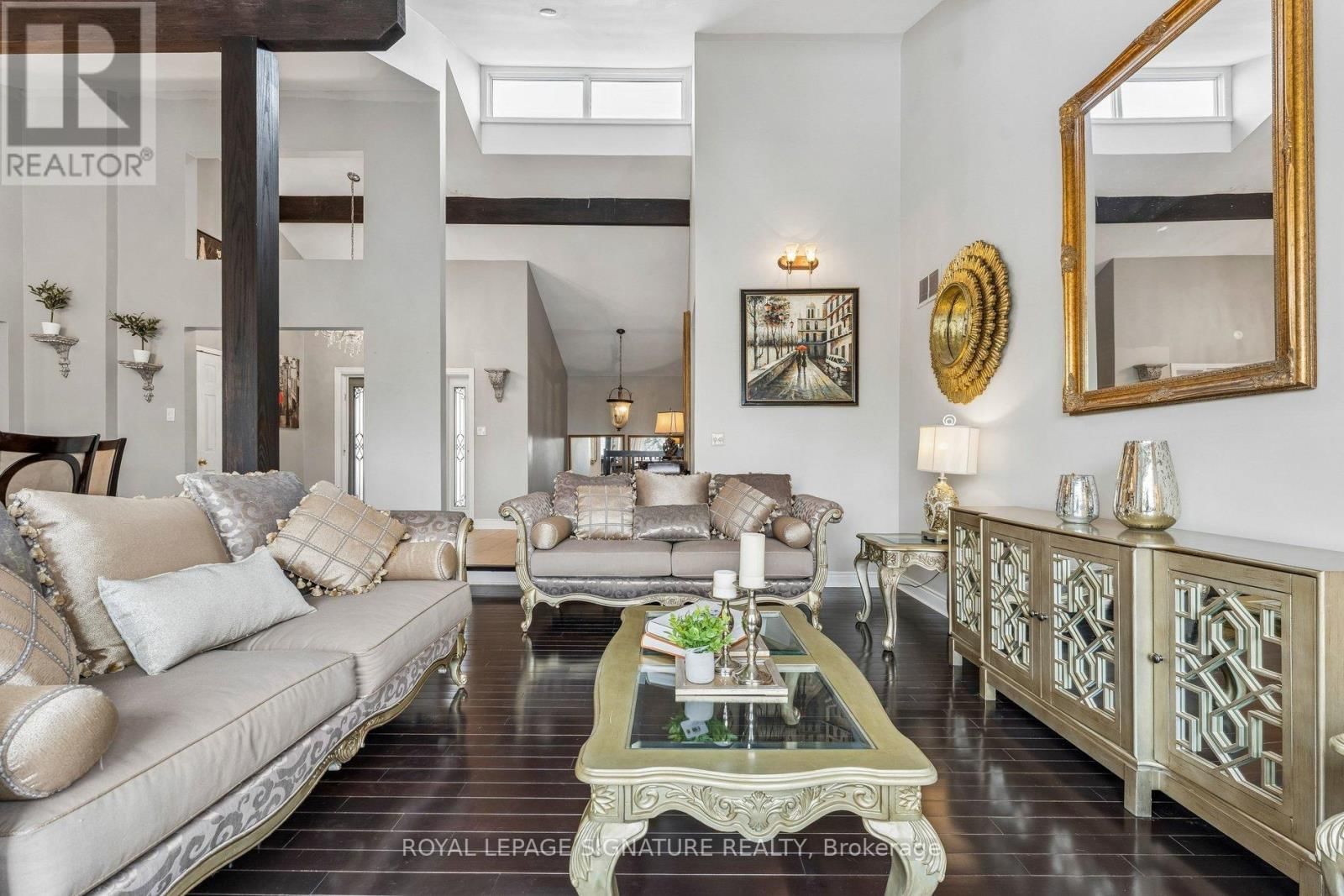 16 HILLTOP CRESCENT Image 7