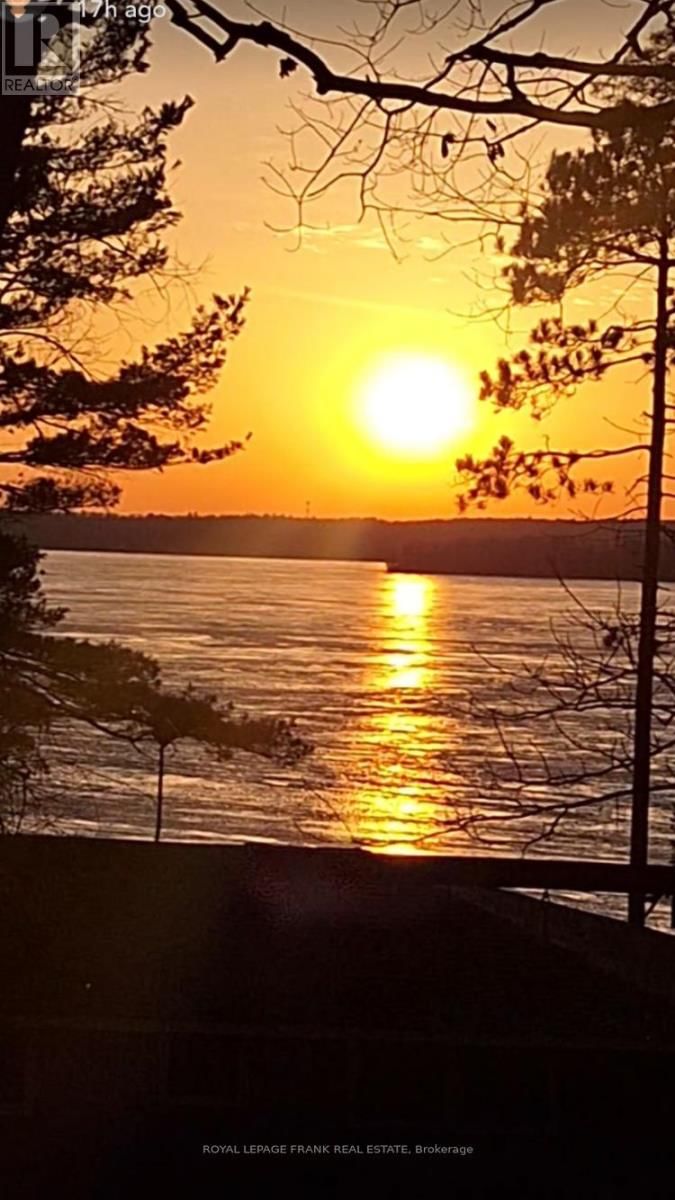 17 - 6108 CURTIS POINT ROAD Image 12