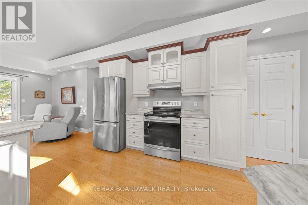 1210 BARNETT DRIVE Image 32