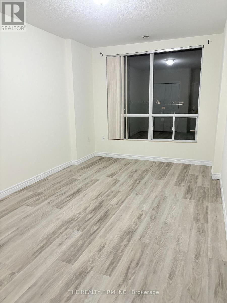 914 - 353 COMMISSIONERS ROAD WEST Image 15