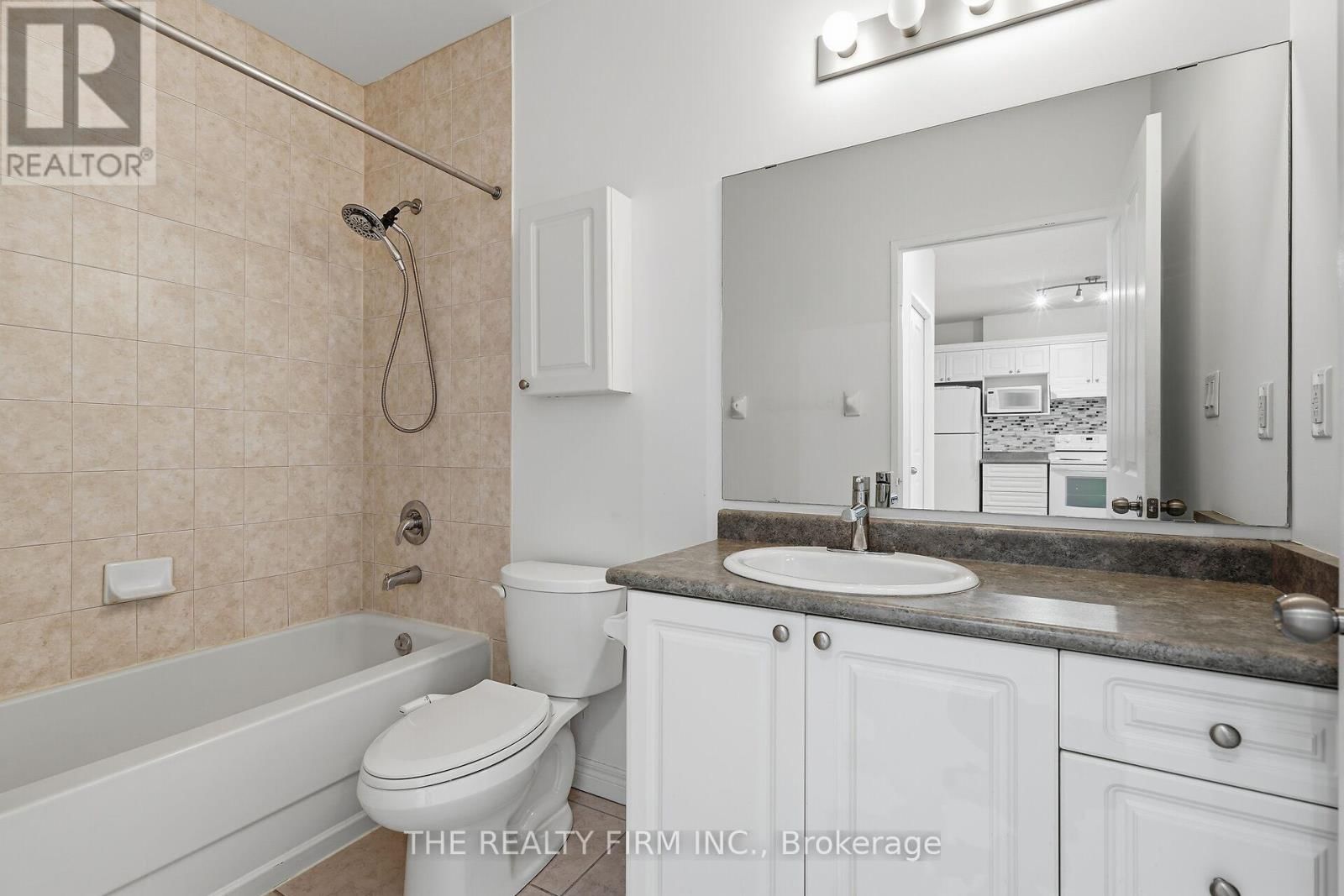 914 - 353 COMMISSIONERS ROAD WEST Image 18