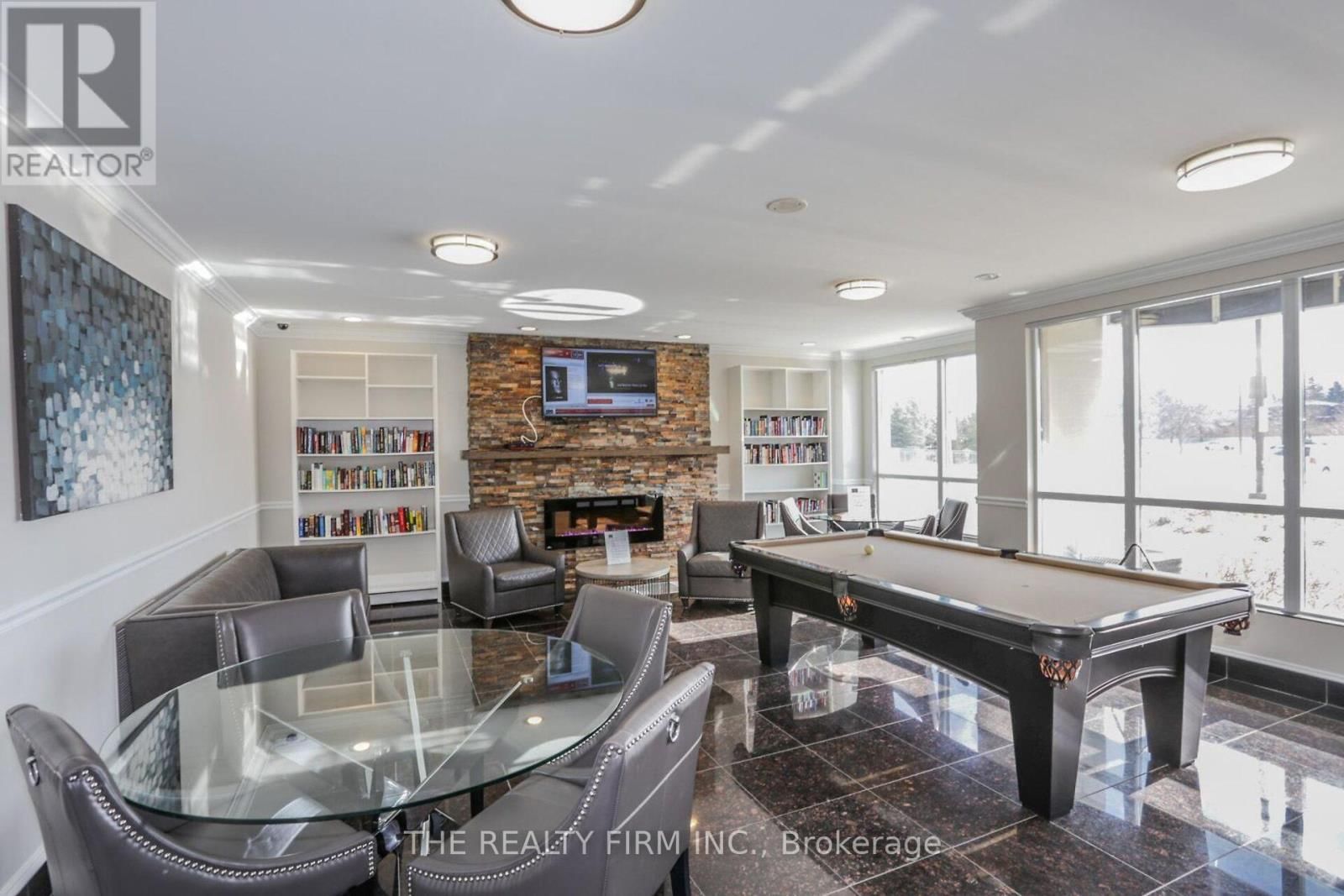 914 - 353 COMMISSIONERS ROAD WEST Image 28