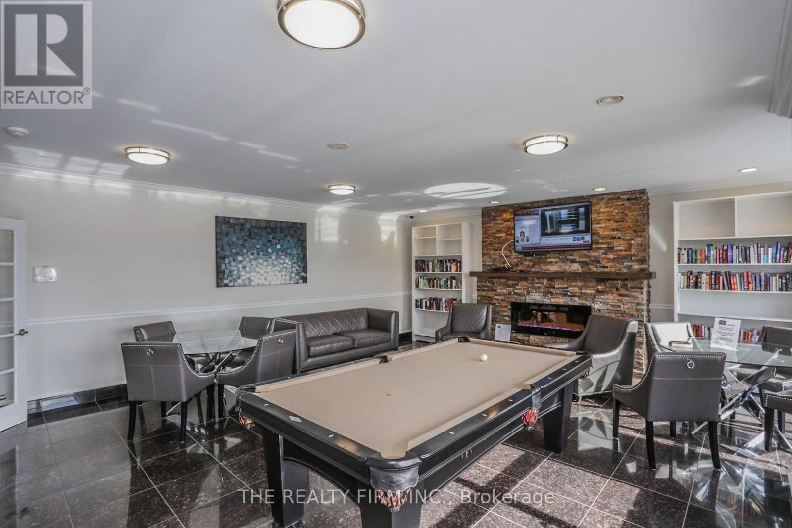 914 - 353 COMMISSIONERS ROAD WEST Image 29