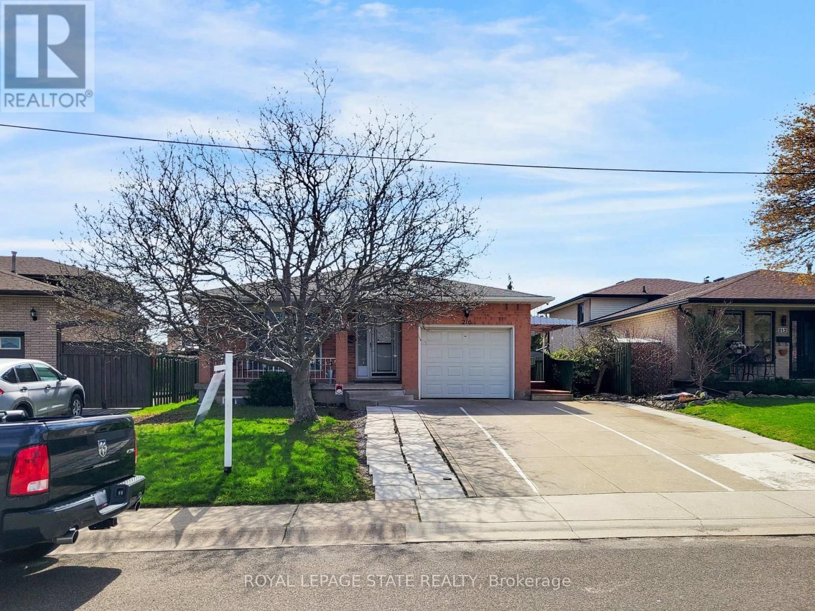 216 RAVENBURY DRIVE Image 1