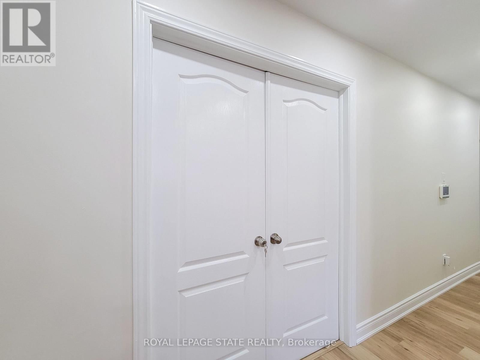 216 RAVENBURY DRIVE Image 13