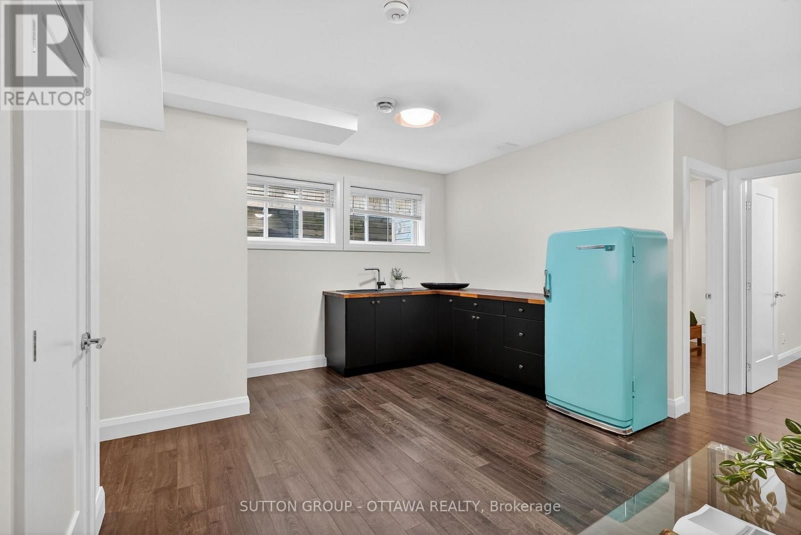 31 CARLOTTA AVENUE Image 21