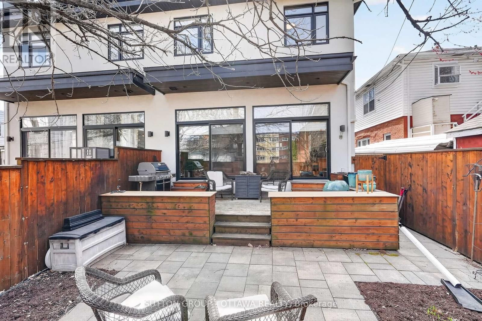 31 CARLOTTA AVENUE Image 25