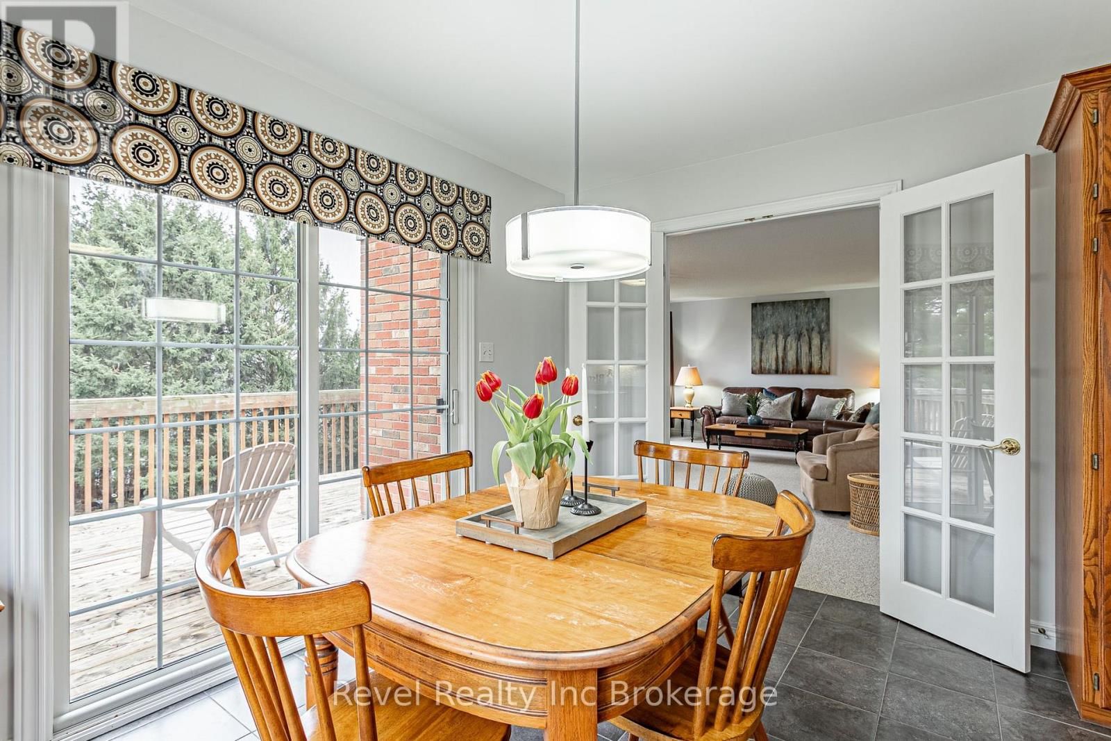 152 NORTH TOWN LINE EAST Image 11