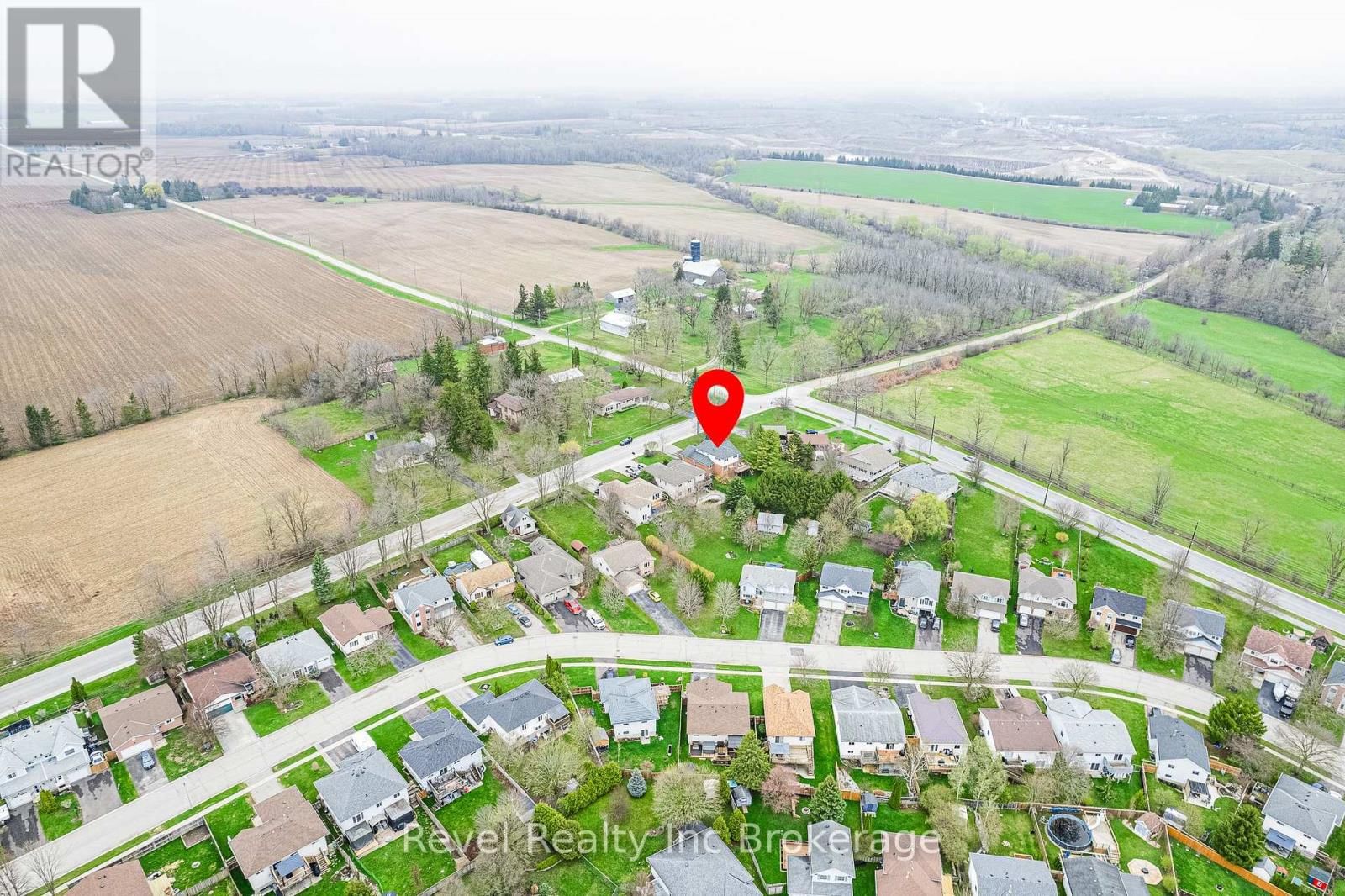 152 NORTH TOWN LINE EAST Image 38