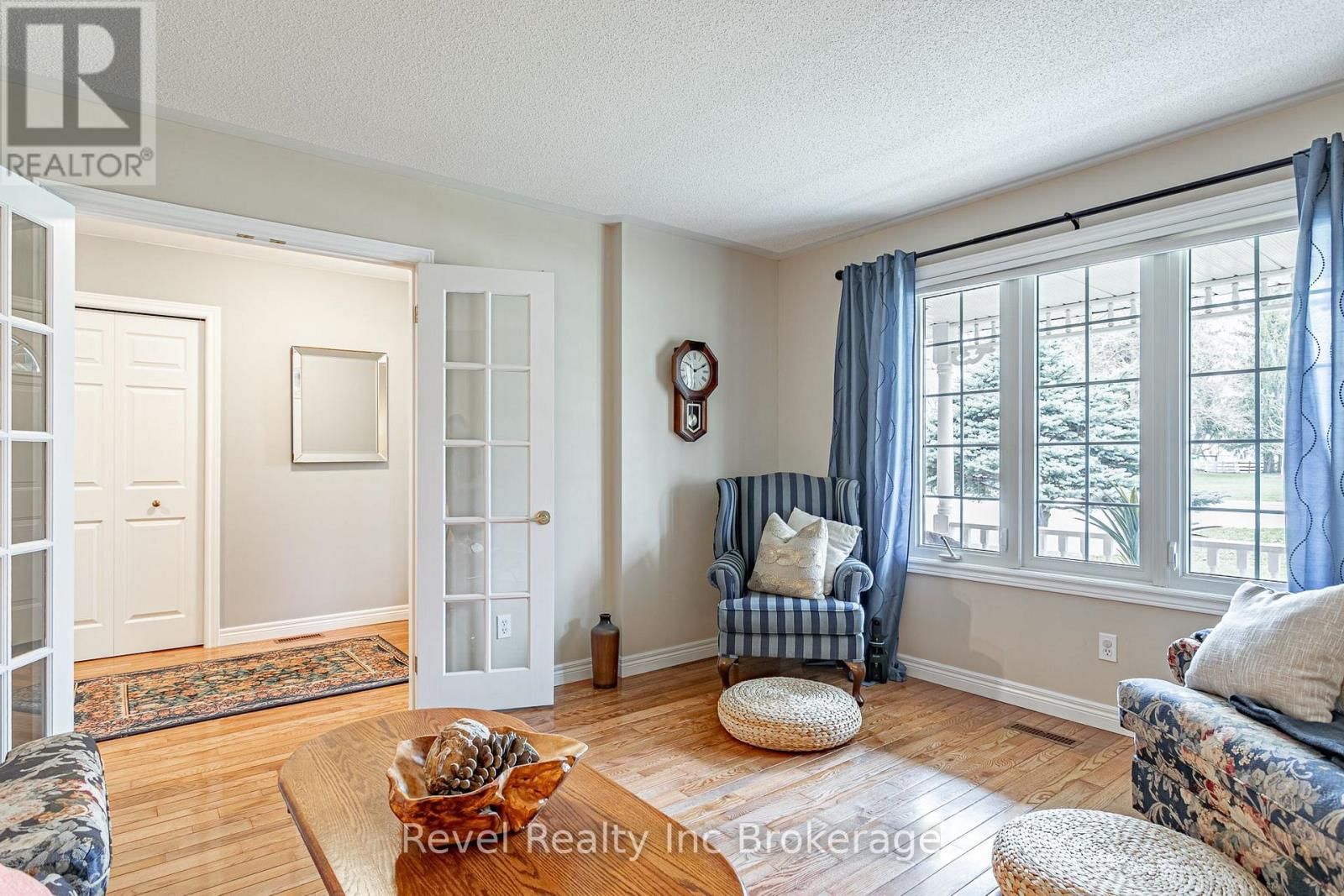 152 NORTH TOWN LINE EAST Image 6