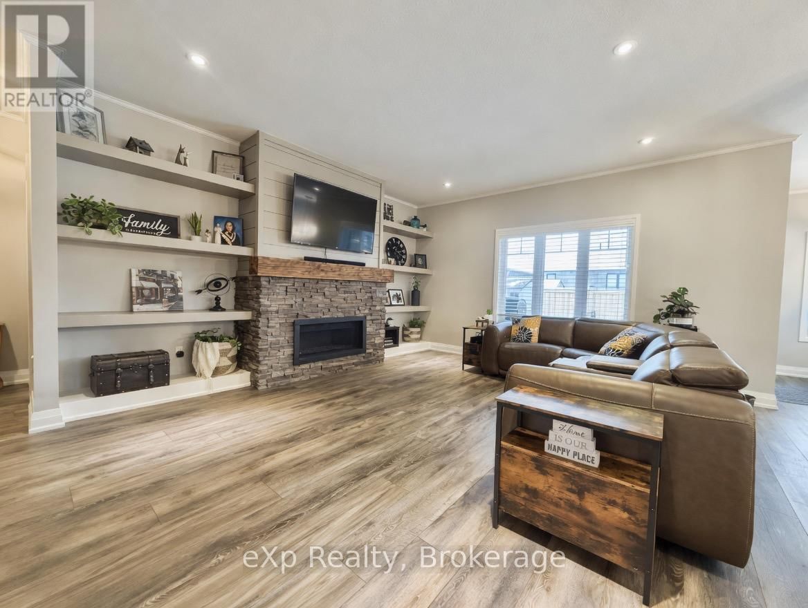 119 THIRD STREET Image 9