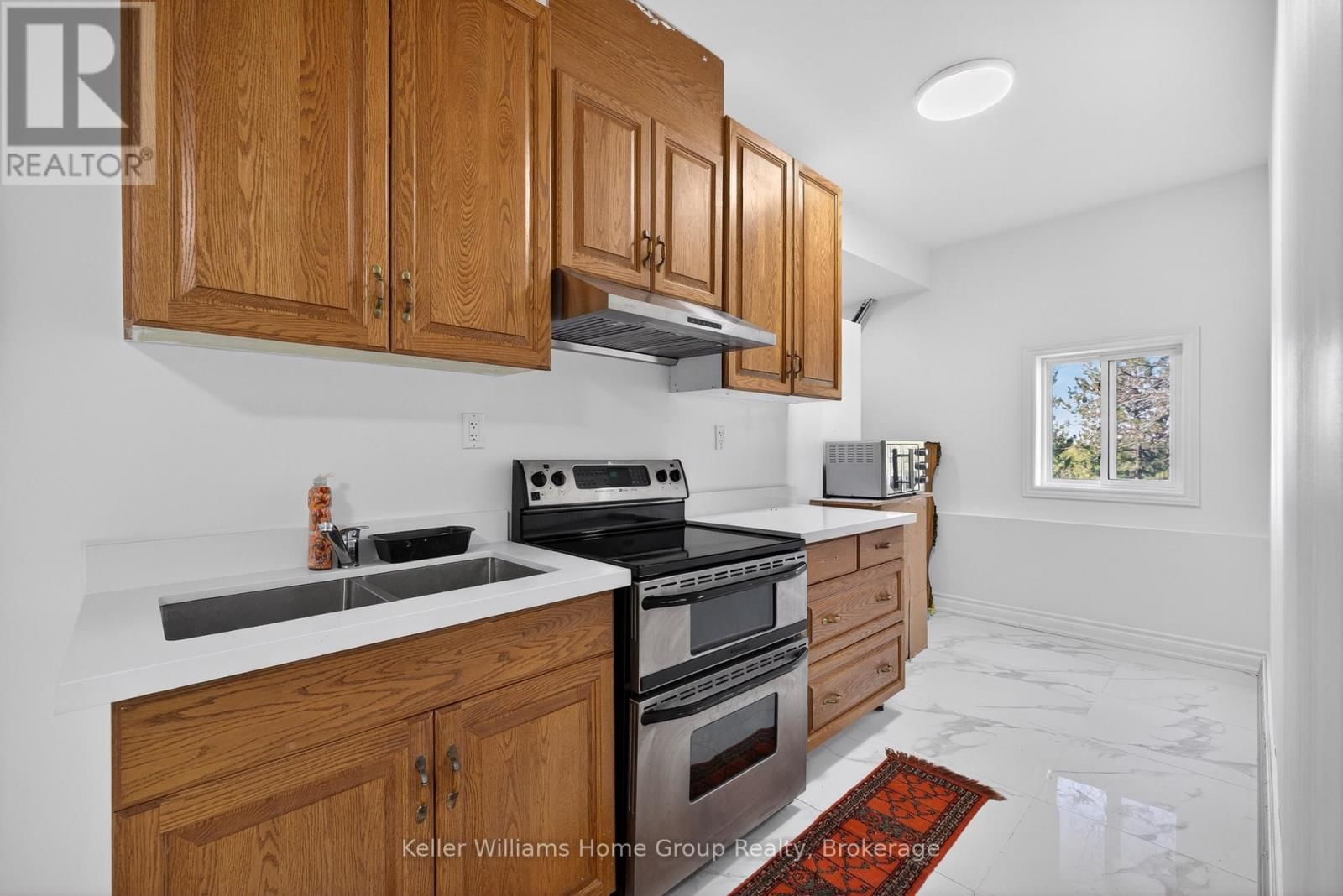 A - 23 FOX RUN DRIVE Image 11