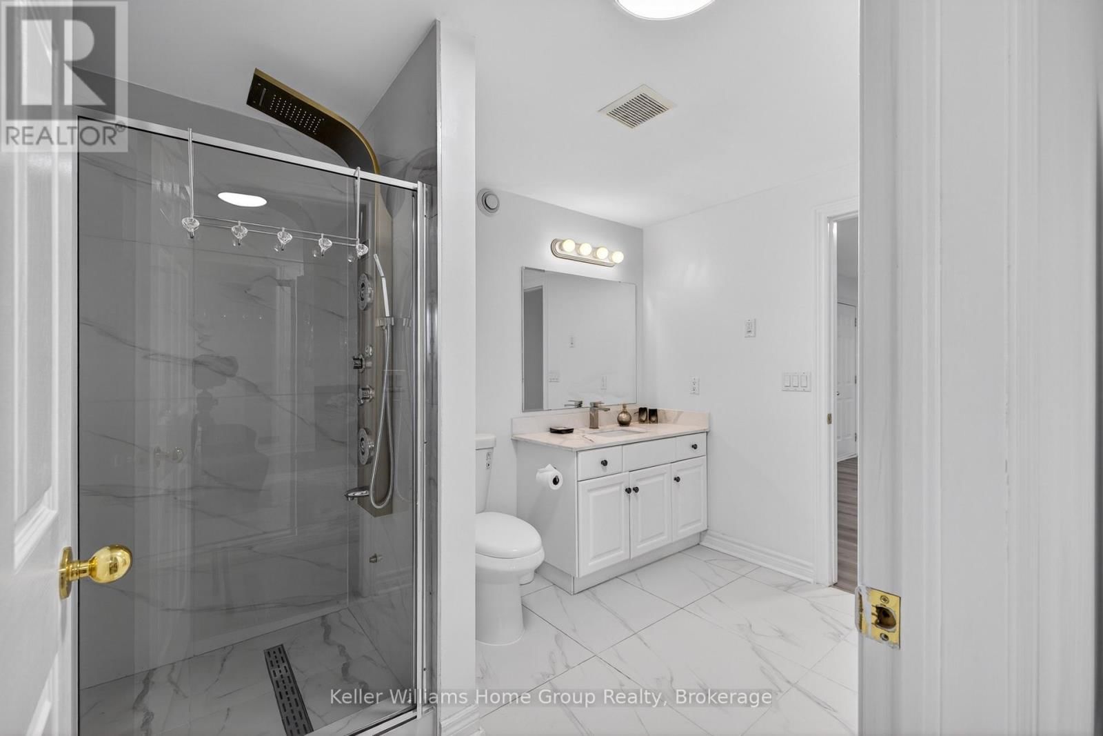 A - 23 FOX RUN DRIVE Image 16