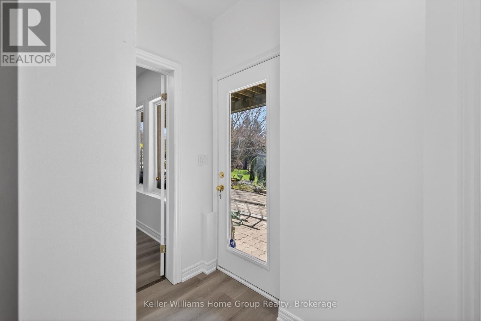 A - 23 FOX RUN DRIVE Image 18