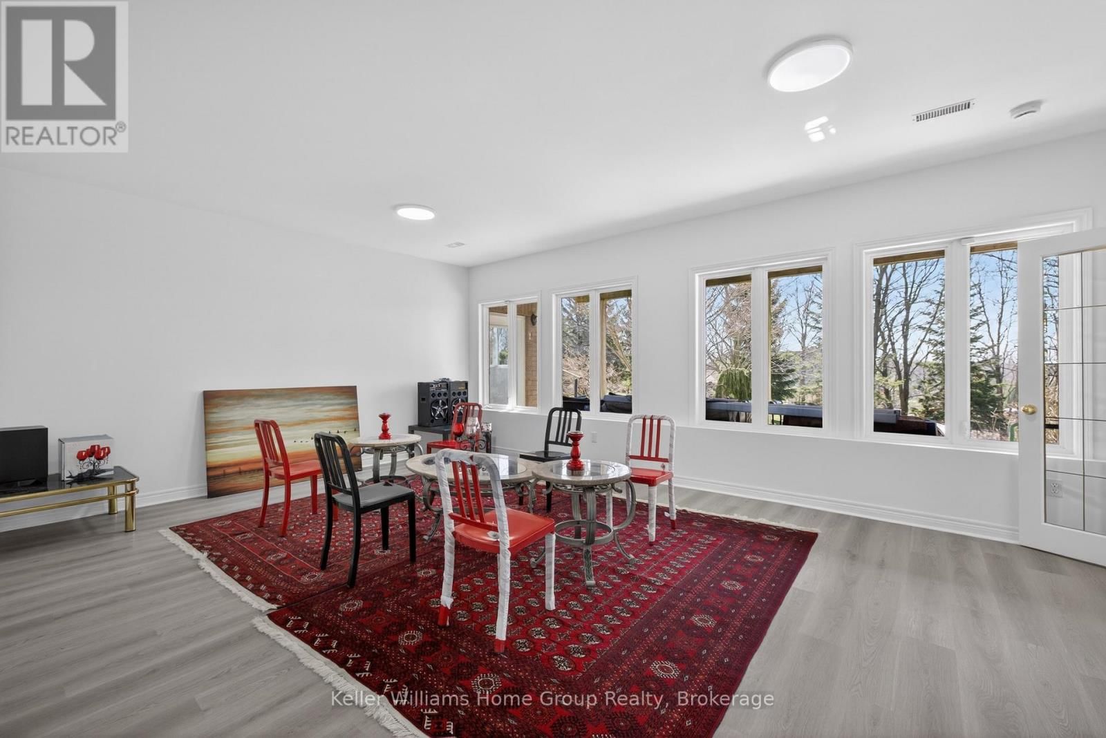 A - 23 FOX RUN DRIVE Image 20