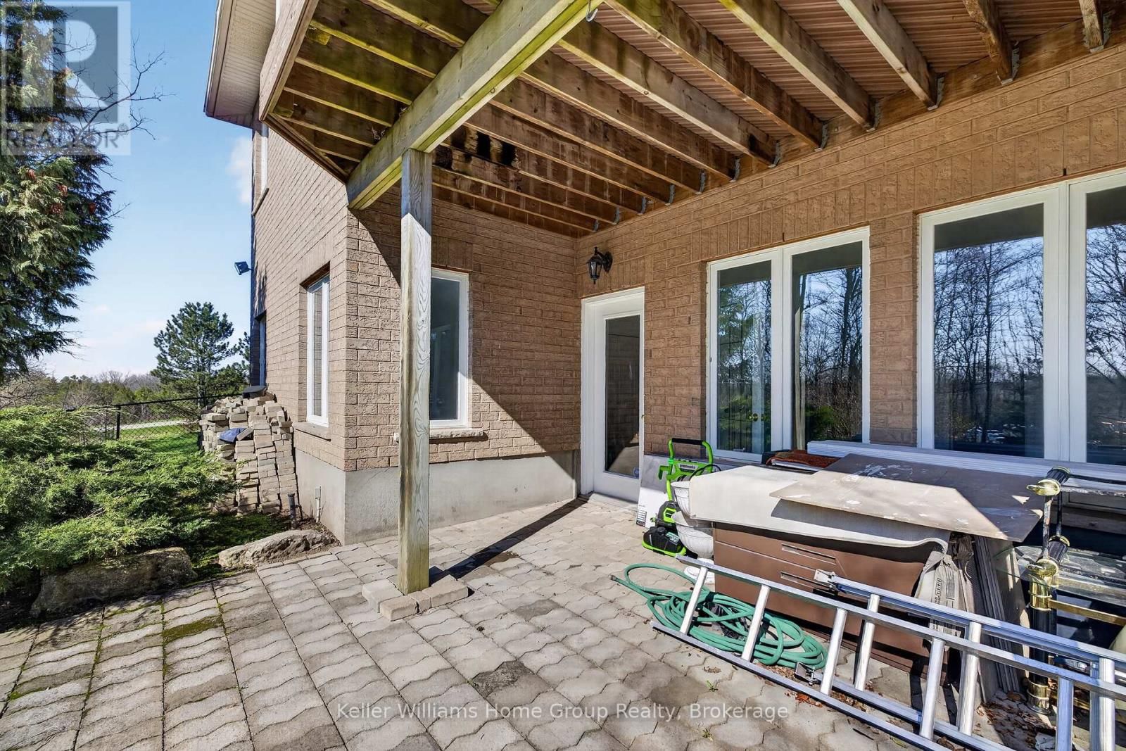 A - 23 FOX RUN DRIVE Image 4