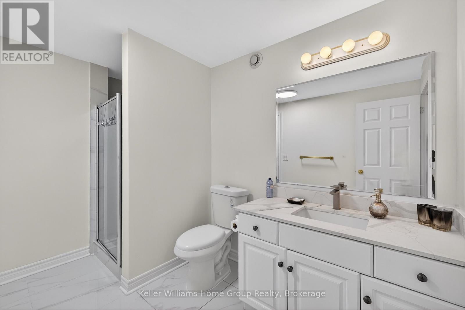 A - 23 FOX RUN DRIVE Image 9