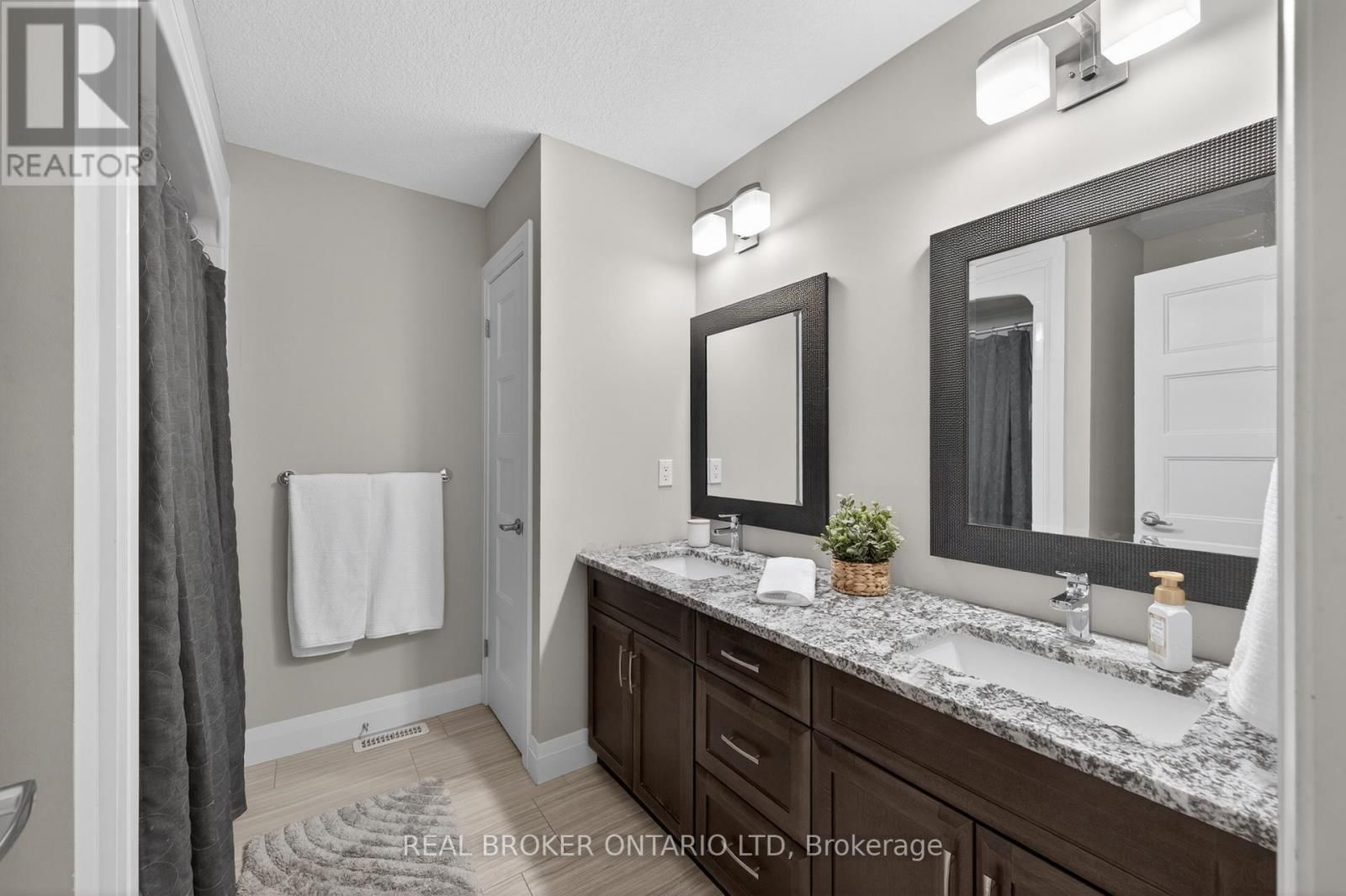 3386 SETTLEMENT TRAIL Image 31