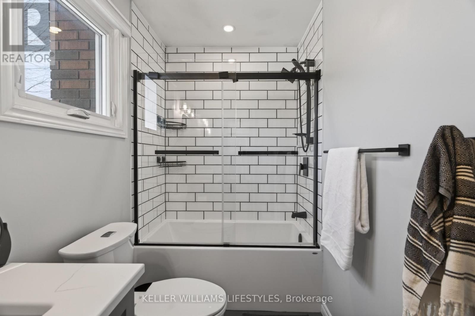 7 PEARSON AVENUE Image 18