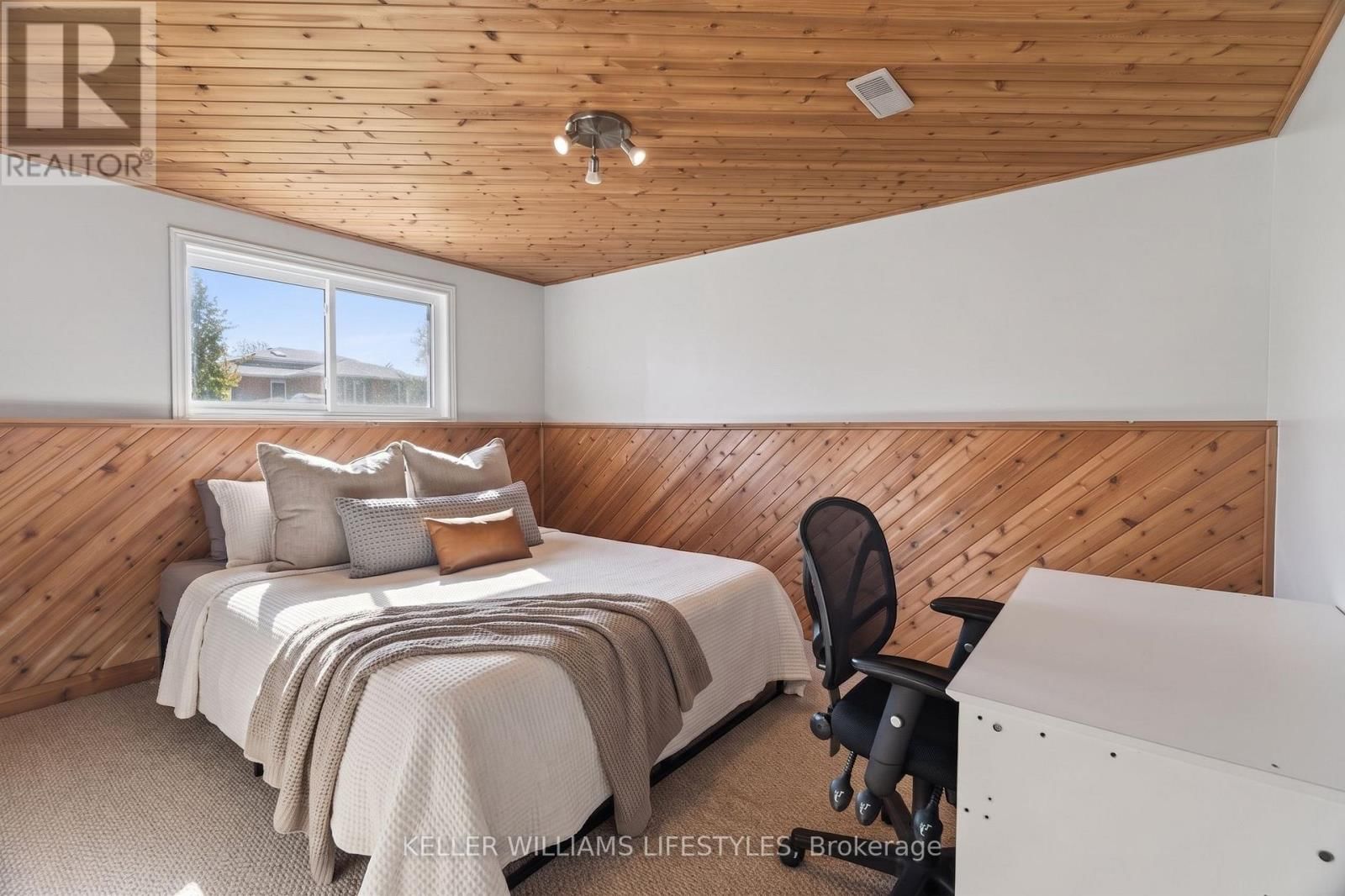 7 PEARSON AVENUE Image 30