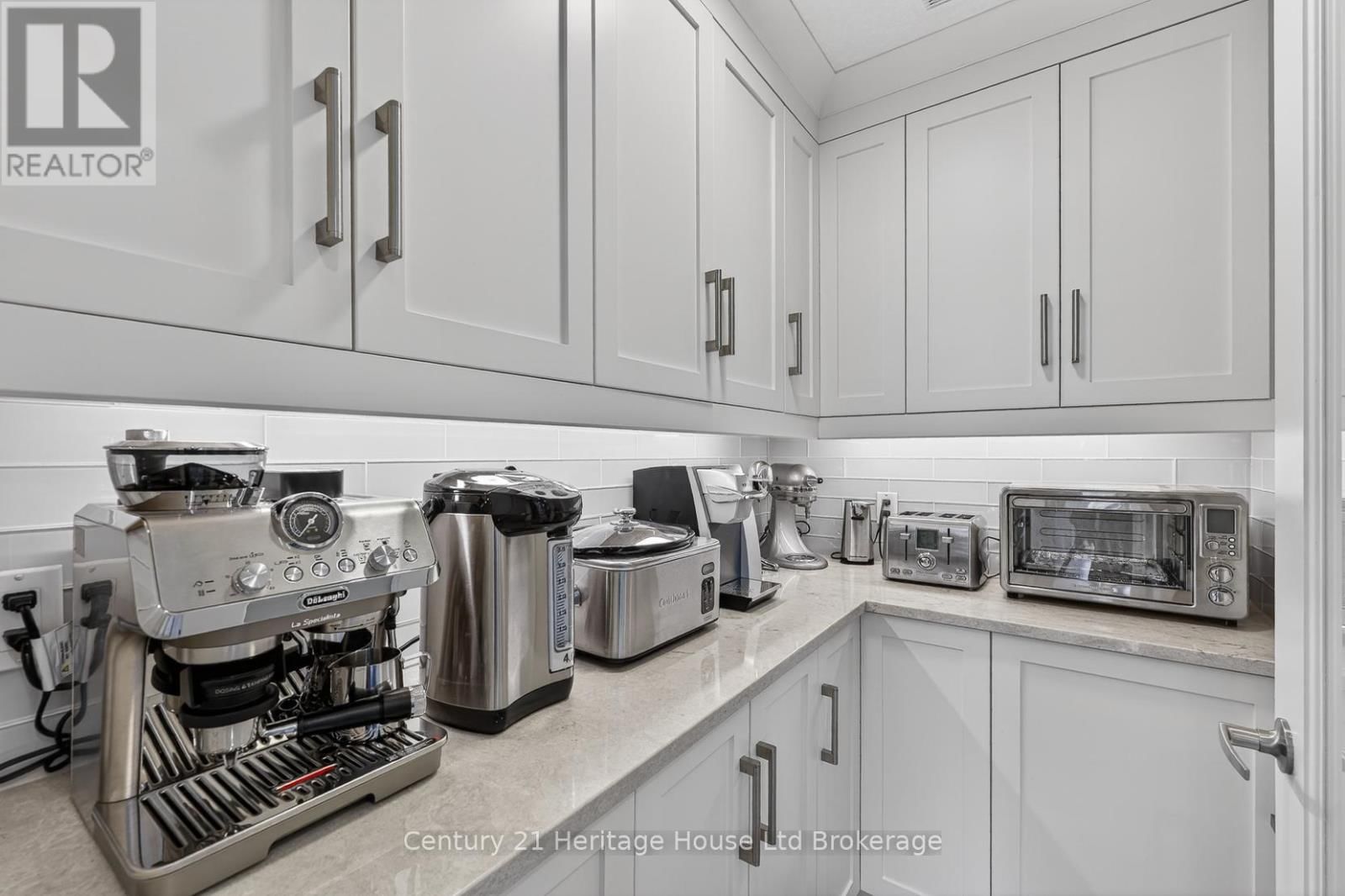 349 MASTERS DRIVE Image 19