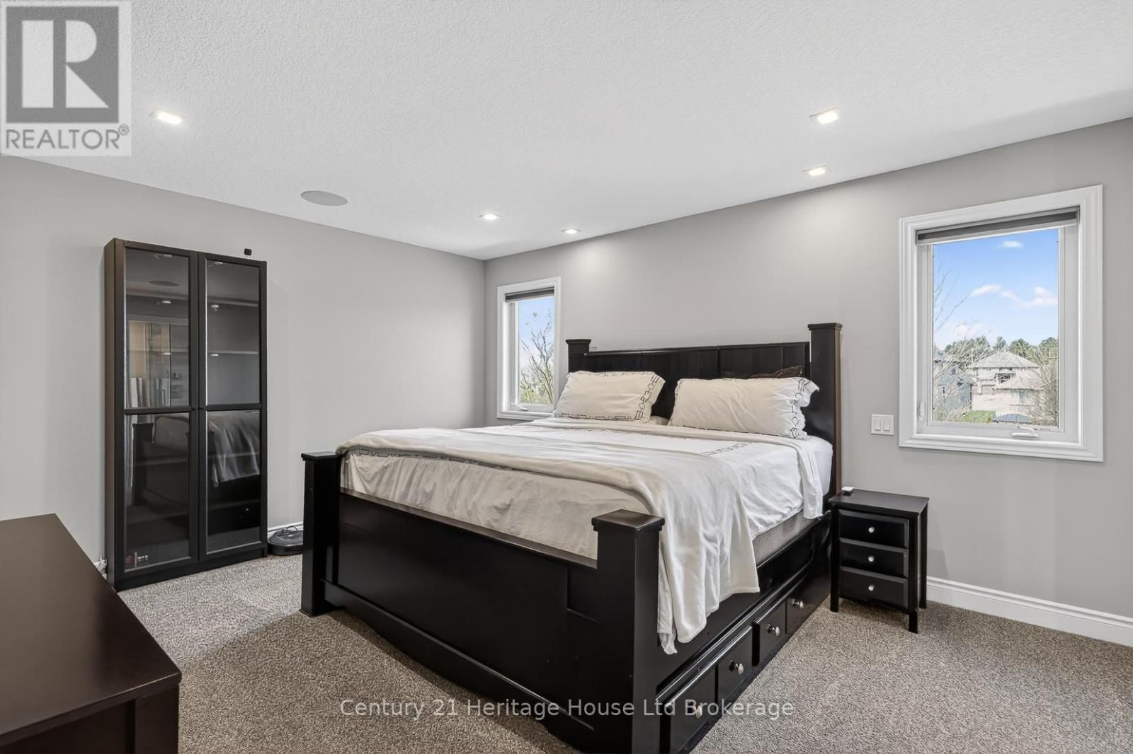 349 MASTERS DRIVE Image 24