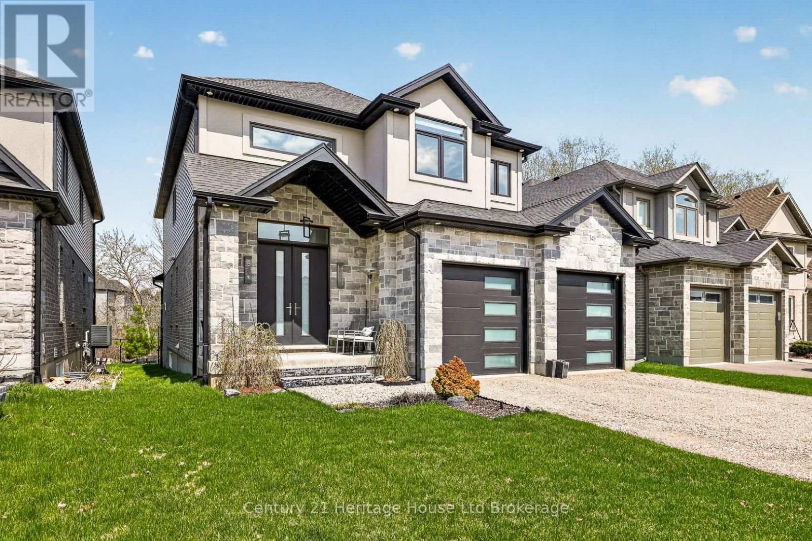 349 MASTERS DRIVE Image 3