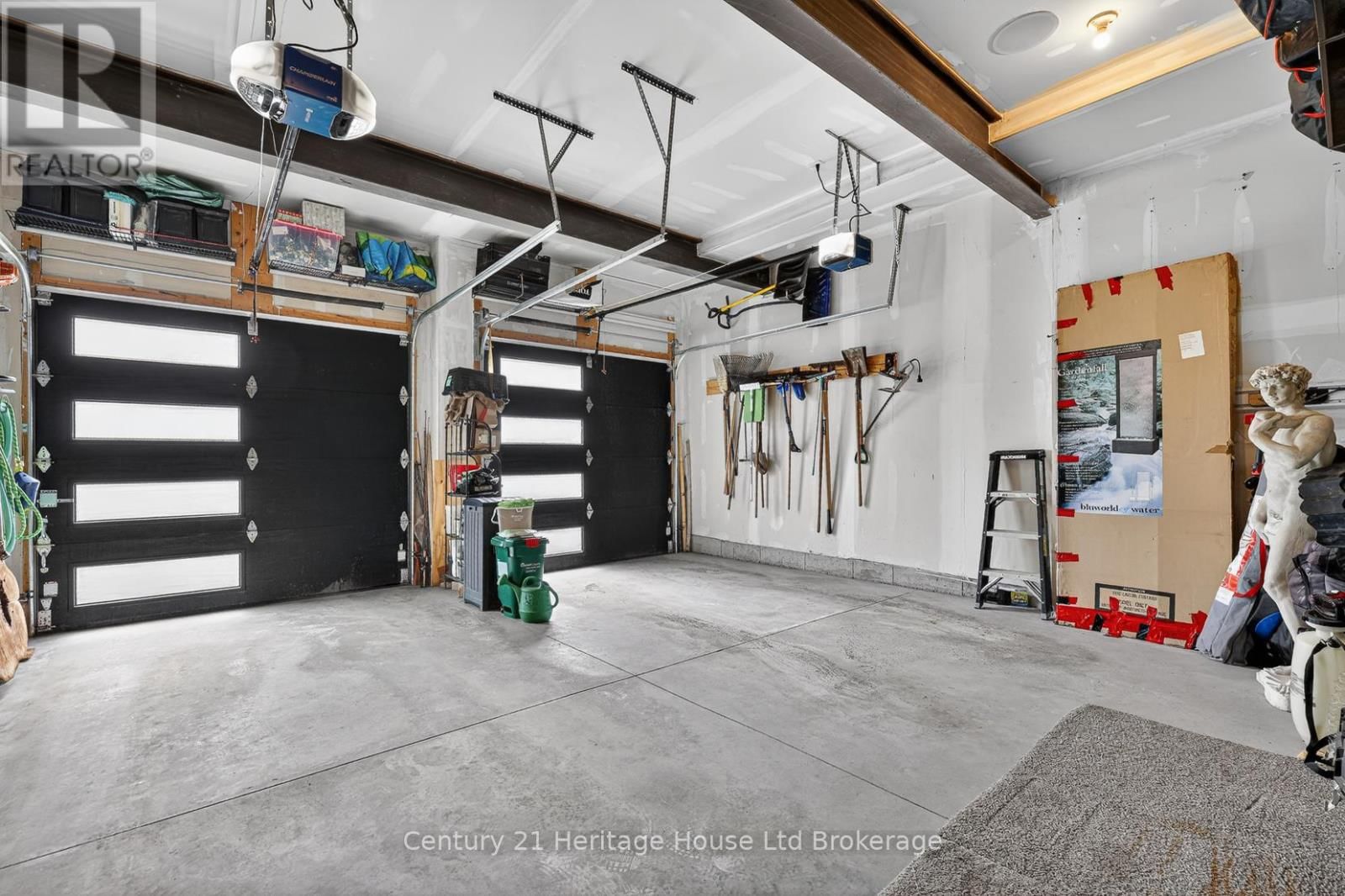 349 MASTERS DRIVE Image 37