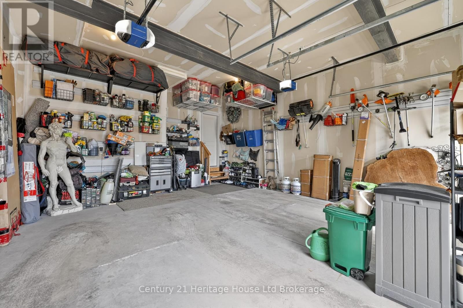 349 MASTERS DRIVE Image 38