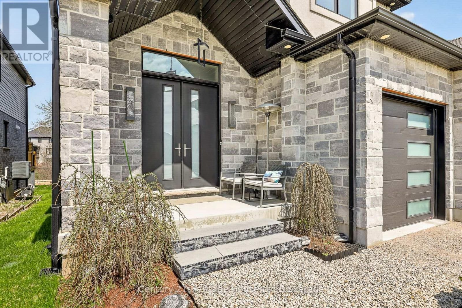 349 MASTERS DRIVE Image 4